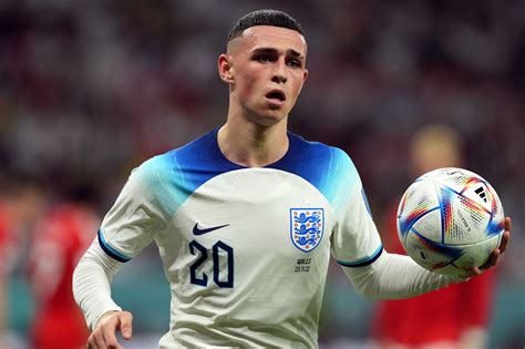 Phil Foden felt World Cup pressure after England fans’ call to start ...