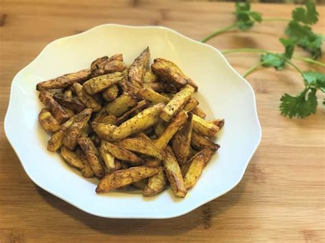 Air Fryer Taro Root Fries / Crispy Arbi - Piping Pot Curry