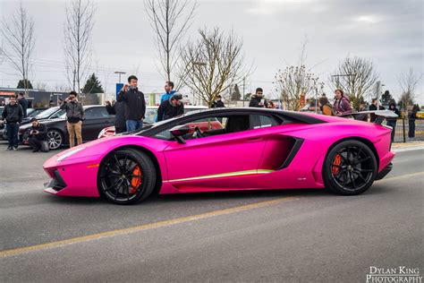 Matte Chrome Pink Lamborghini Aventador in Vancouver - GTspirit