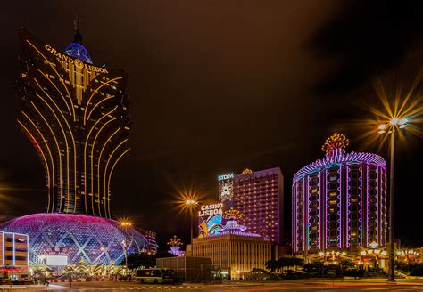 Macau Casinos Record a Five-Year Low in Gross Gaming Revenue | PokerNews