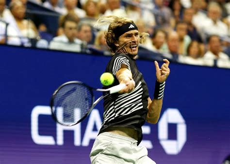 ATP roundup: Alexander Zverev, Karen Khachanov win titles | Reuters