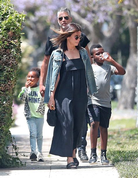 Sandra Bullock and Bryan Randall Walk With Kids to Party: Photos