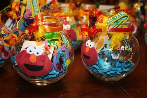 Small Wonders: Elmo Party | Sesame street birthday party, Elmo party favors, Elmo party