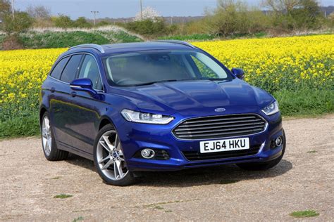 Ford Mondeo Estate Review (2021) | Parkers