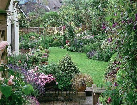 Brilliant French Country Garden Decor Ideas 33 | 1000 in 2020 | French ...