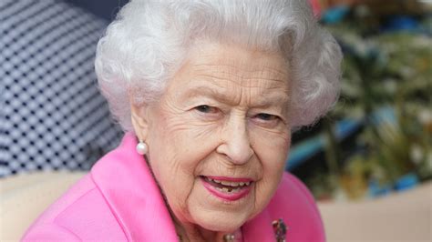 Former top aide of Queen Elizabeth II to lead new memorial committee - with public asked to ...