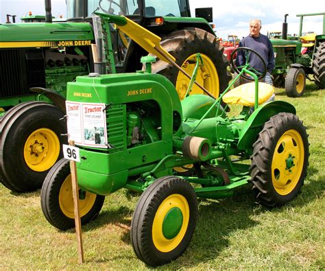 John Deere L: Specs, Engine, Transmission, Dimensions