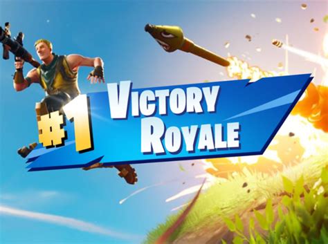 Fortnite: Your First Victory Royale Circa 2018 - Strangely Awesome Games