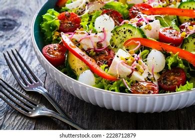 63 Green Salad With Manouri Cheese Images, Stock Photos & Vectors | Shutterstock