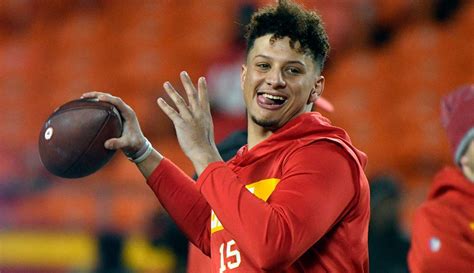 Chiefs QB Patrick Mahomes lands ketchup endorsement deal with Hunt’s