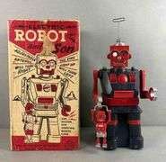 Marx Electric Robot and Son Plastic Toy - Matthew Bullock Auctioneers