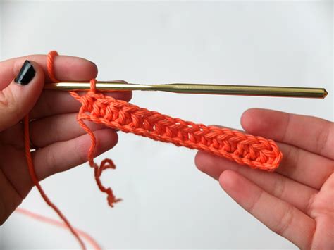 Half Double Crochet Stitch for Complete Beginners with Step by Step Photos - Sigoni Macaroni