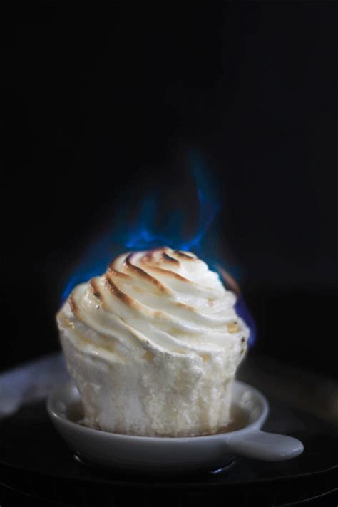 Flaming Baked Alaska Cupcakes | Pinnutty.com