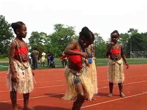 OLCI July 4, 2013 Liberian Cultural Dance - YouTube