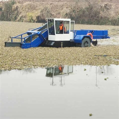 Automatic Aquatic Weed Harvester Machine River Lake Cleaning Boat - China Price of Lake Weed ...