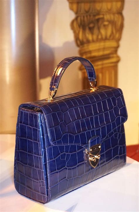 Discount Designer Handbags In London England | semashow.com