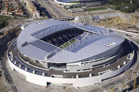 Estádio do Dragão | Invicta de Azul e Branco