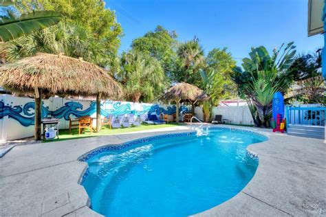 Pink Flamingo Unit, Steps to Beach, Siesta Key Village & Pet-Friendly, Siesta Key – Updated 2024 ...