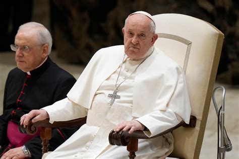 Pope asks an aide to read a speech aloud for him, raising further ...