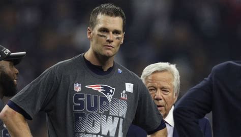 Robert Kraft Says Patriots Will Deal With Renewing Tom Brady's Contract ...