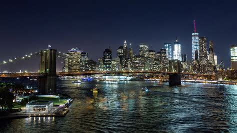 (4K+) Brooklyn Bridge and Lower Manhattan at Night - Emeric's Timelapse