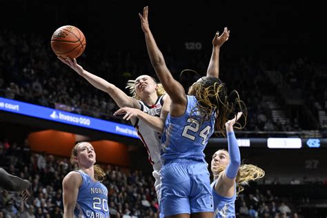 Paige Bueckers scores 26 to lead No. 17 UConn to a 76-64 win over No ...