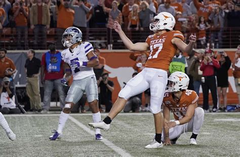 Texas kicker Cameron Dicker racking up points, NIL deals