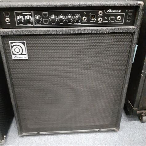 Ampeg BA-210 Combo Amp