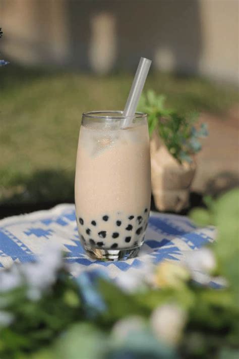 What Is Bubble Tea? How Healthy Is It? | Nutrition Realm