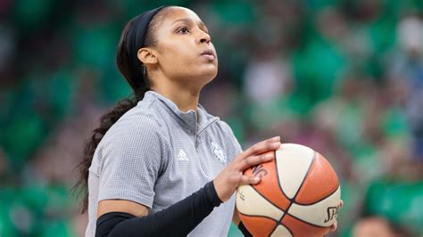 WNBA star Maya Moore marries Jonathan Irons after helping overturn his ...