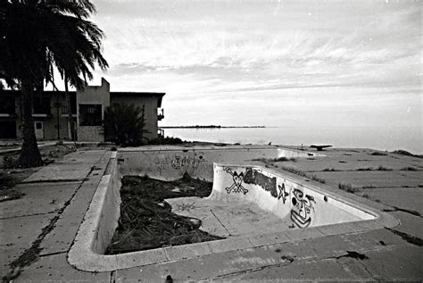 Abandoned Resort, Salton Sea - PentaxForums.com | Abandoned hotels ...