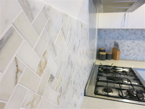 Calacatta Oro Kitchen 1 - Trio Ceramica - Sydney Tile Shop