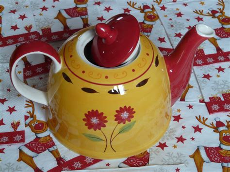 Free Images : teapot, drink, material, flowers, art, tee, porcelain, floral design, red lid ...