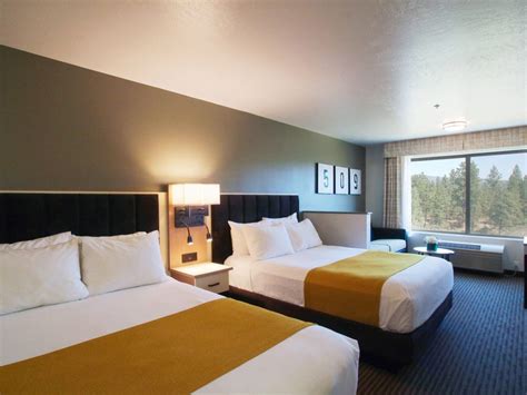 Spokane Valley Pet Friendly Hotel | Oxford Suites Spokane Valley Hotel