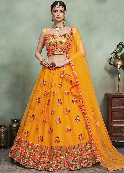 Latest 20 Yellow Lehenga Choli Designs Trending (2023) - Tips and Beauty