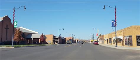 Wandering His Wonders: Beaver, Oklahoma - Cow Chip Capital of the World