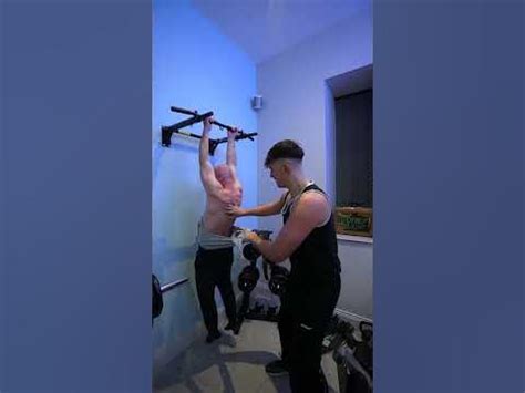 Morgz PRANKS Bald Martin in the Gym! 💪 #shorts - YouTube