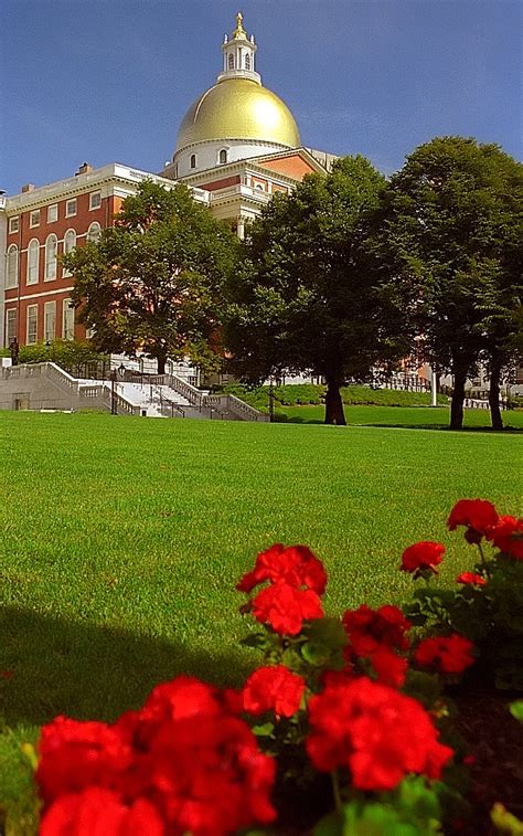 Boston - Massachusetts State House Dome from Beacon Street… | Flickr