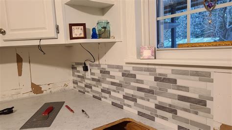 How To: Peel and Stick Backsplash - My Repurposed Life®