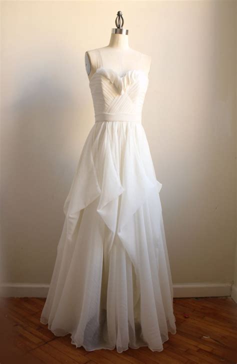 9 Etsy Wedding Dresses We Love for 2012 Brides | OneWed