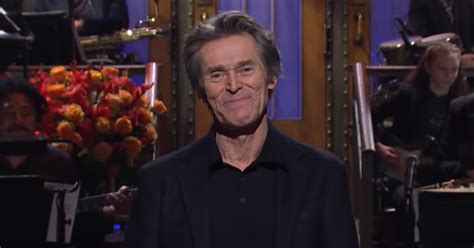 Willem Dafoe Pokes Fun At His 'Expressive Face' in 'SNL' Monologue