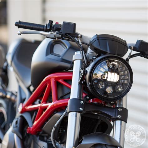 Ducati Monster Headlight Conversion 696/796/1100 • MOTODEMIC