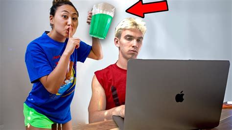 SLIME PRANK ON STEPHEN SHARER!! - YouTube