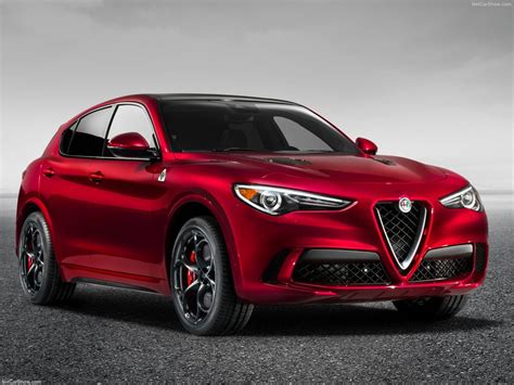 Alfa Romeo Stelvio: Le premier SUV de la marque italienne