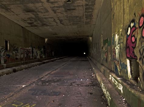 Sideling Hill Tunnel: Part of the Abandoned Pennsylvania Turnpike ...