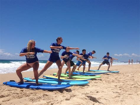 Learn to Surf on the Gold Coast | Travel Insider