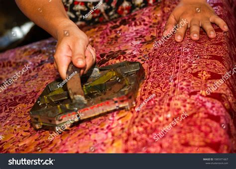 404 Batik terengganu Images, Stock Photos & Vectors | Shutterstock