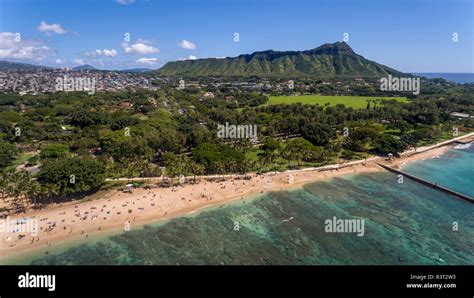 Aerial view of Diamond Head in Honolulu Hawaii Stock Photo - Alamy