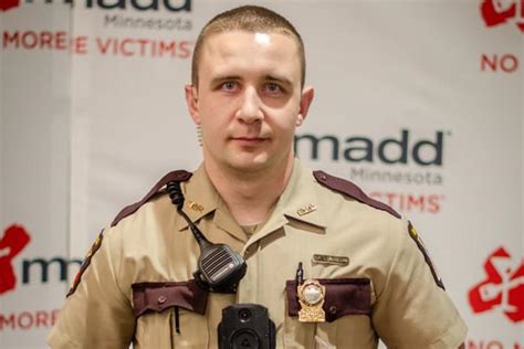 Minnesota Trooper Who Fatally Shot Black Man During Traffic Stop Is ...