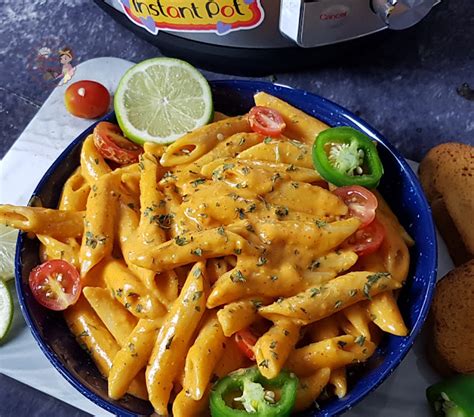 Instant Pot Makhani Sauce Pasta | How to Make Penne Pasta in Creamy Makhani Sauce - Aaichi Savali